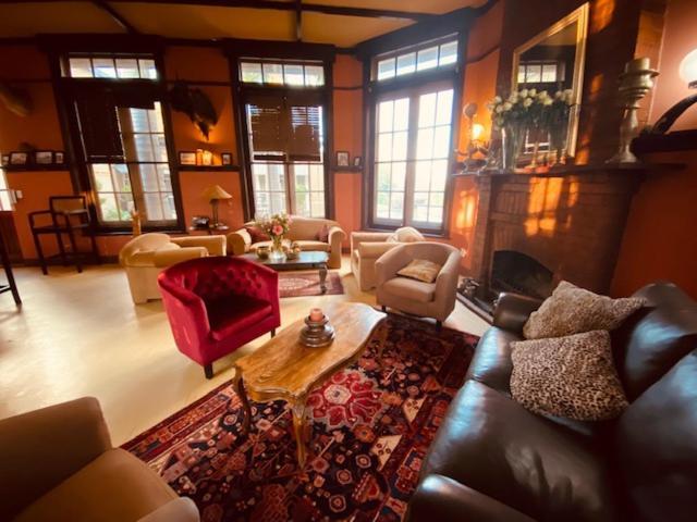 מוסינה Old Mine Guesthouse מראה חיצוני תמונה