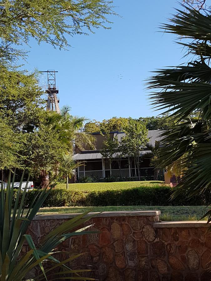 מוסינה Old Mine Guesthouse מראה חיצוני תמונה
