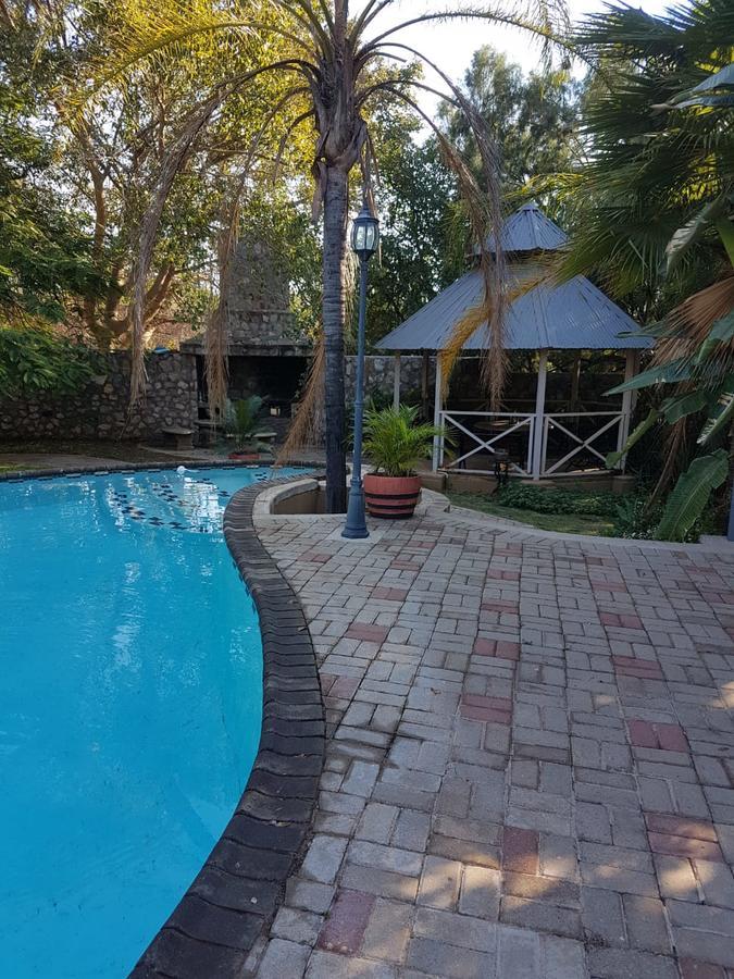 מוסינה Old Mine Guesthouse מראה חיצוני תמונה